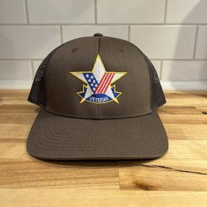 Richardson 115 Snapback Trucker Hat Embroidered Veteran Logo MD/LG Olive Green